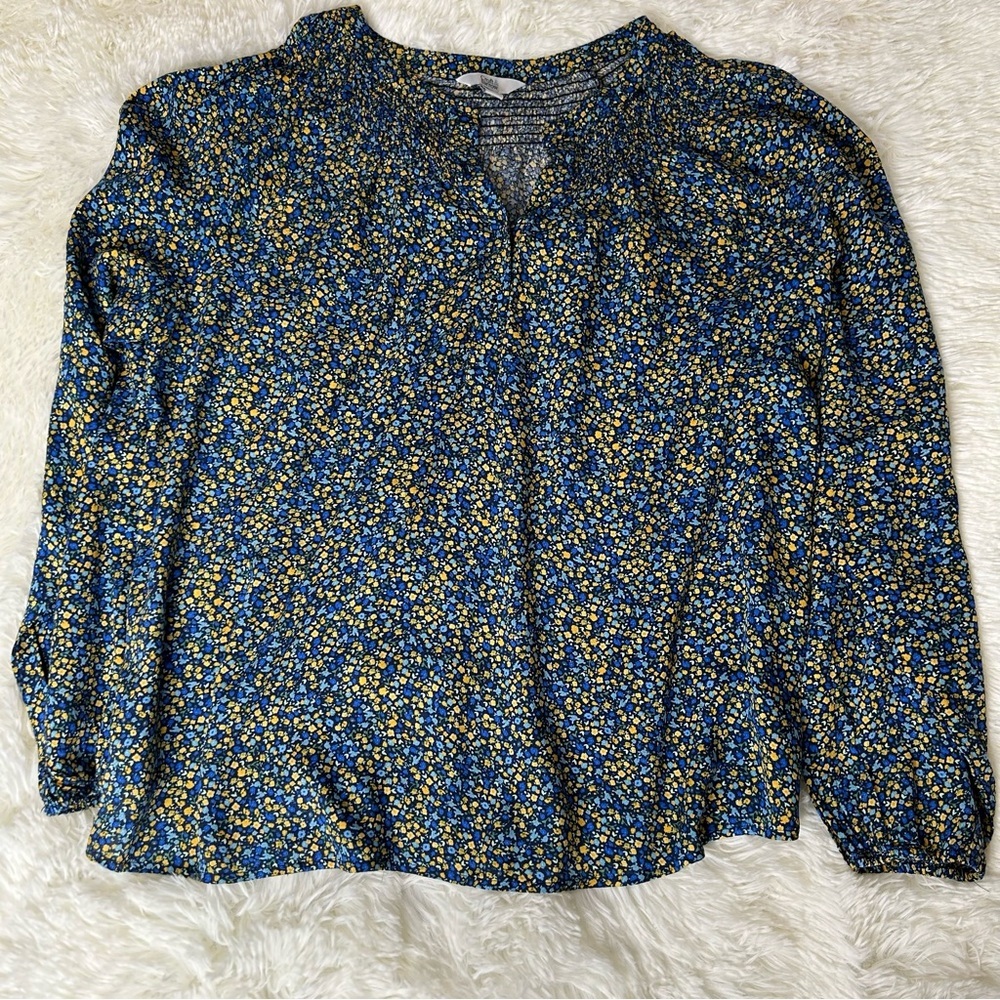 Croft & Barrow Blue Fitted Long Sleeve Notched Collar Blouse - Picture 3 of 5